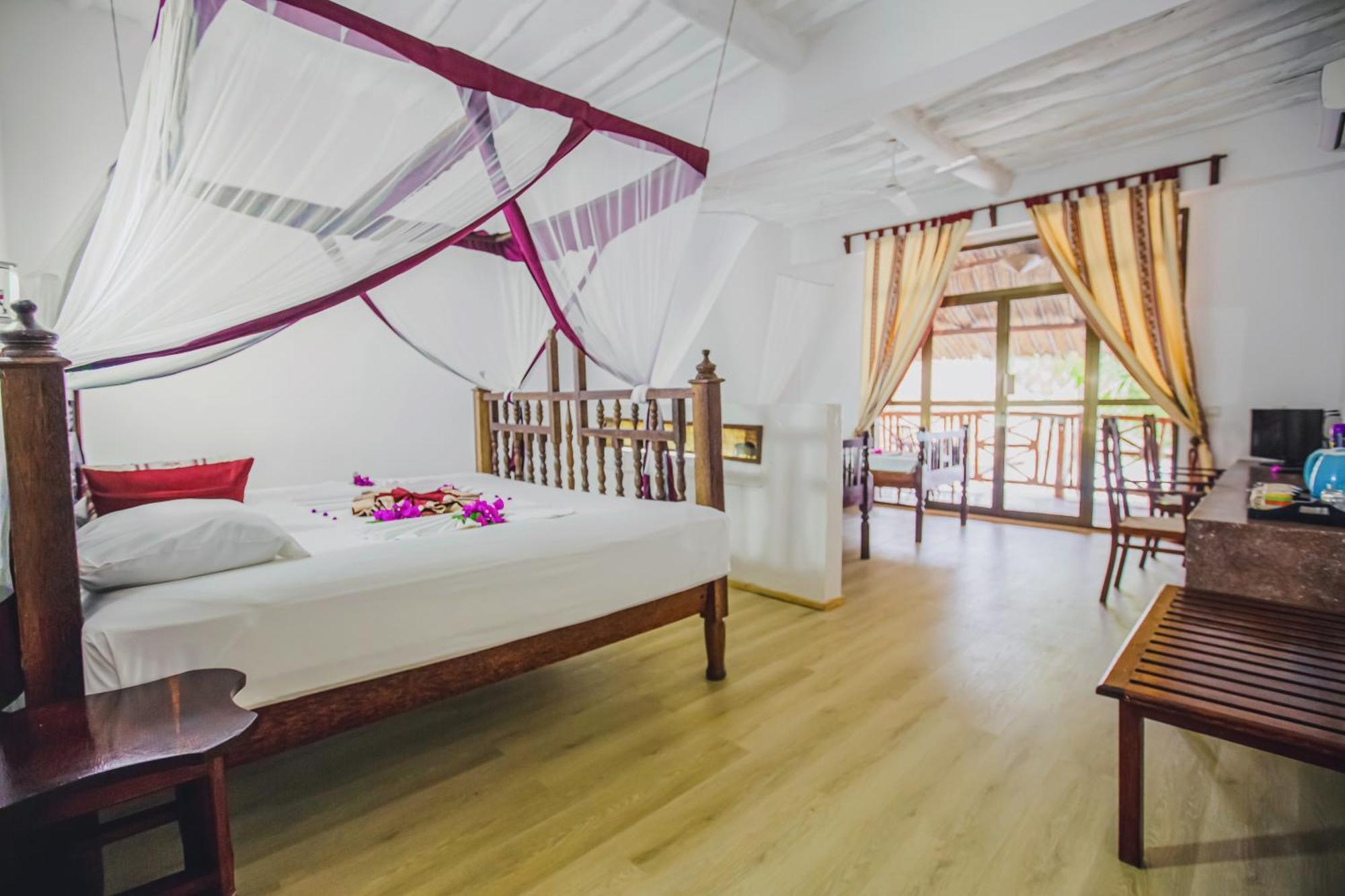 AHG Waridi Beach Resort&SPA Pwani Mchangani Exterior foto