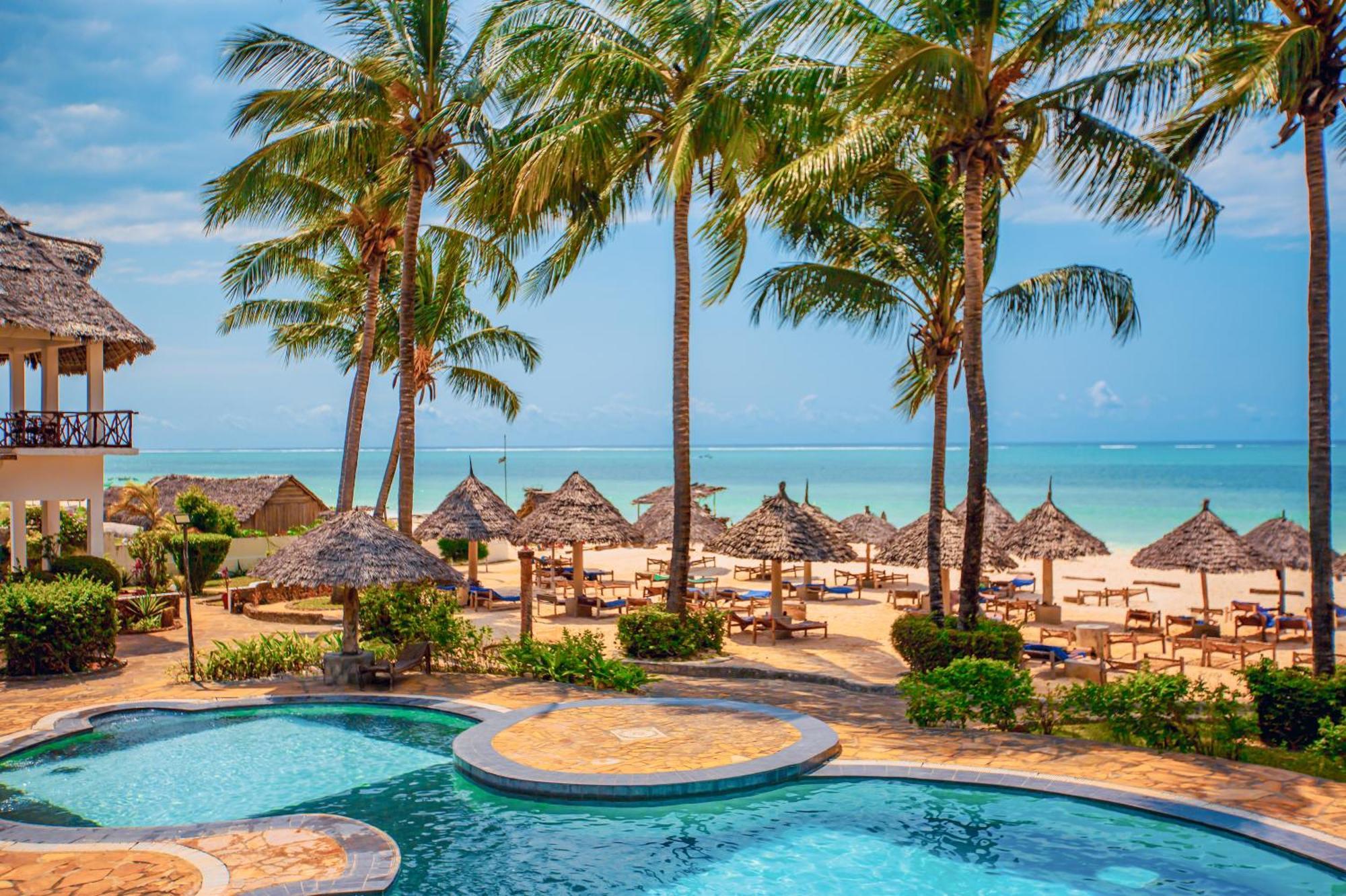 AHG Waridi Beach Resort&SPA Pwani Mchangani Exterior foto