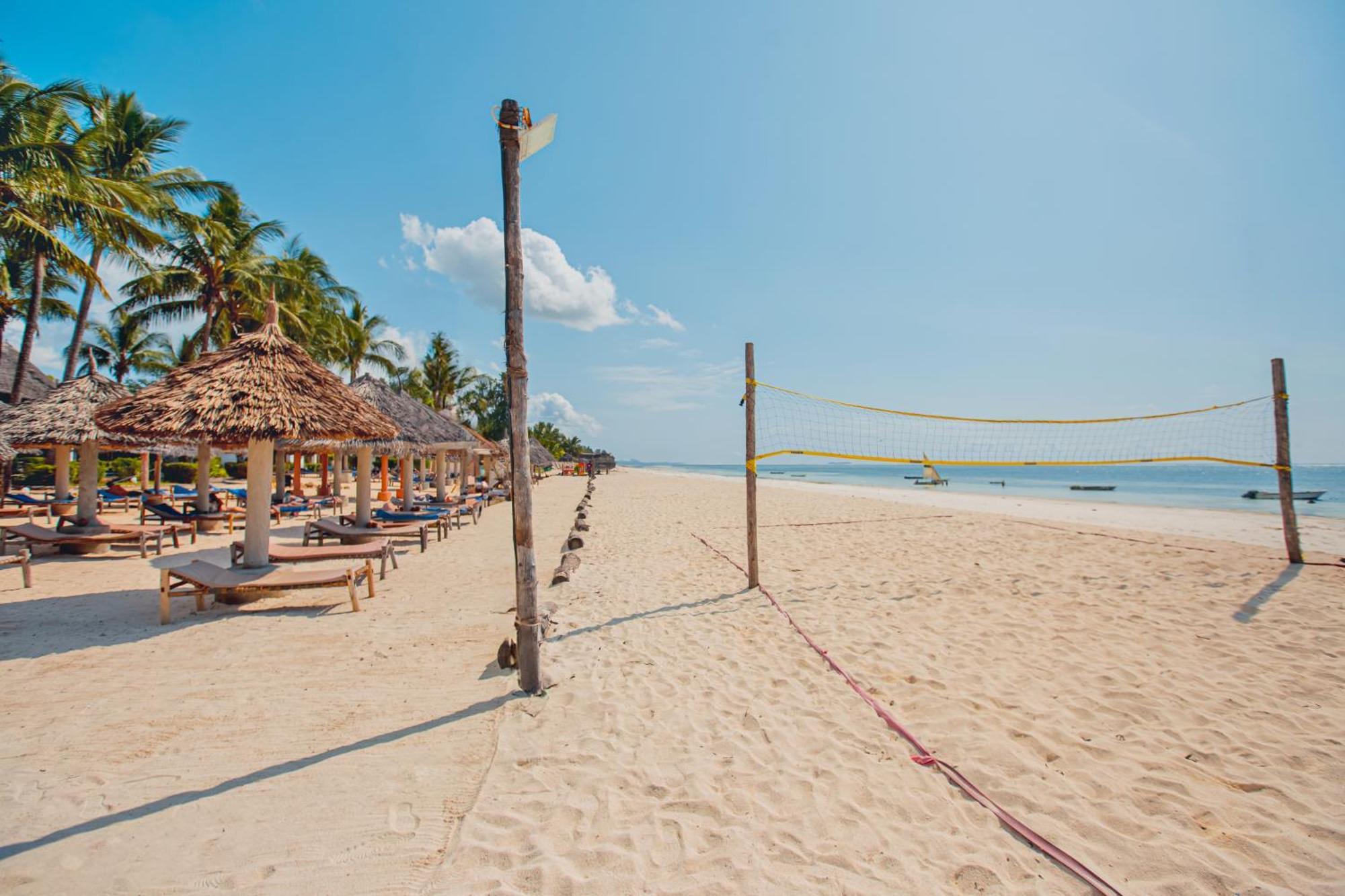 AHG Waridi Beach Resort&SPA Pwani Mchangani Exterior foto