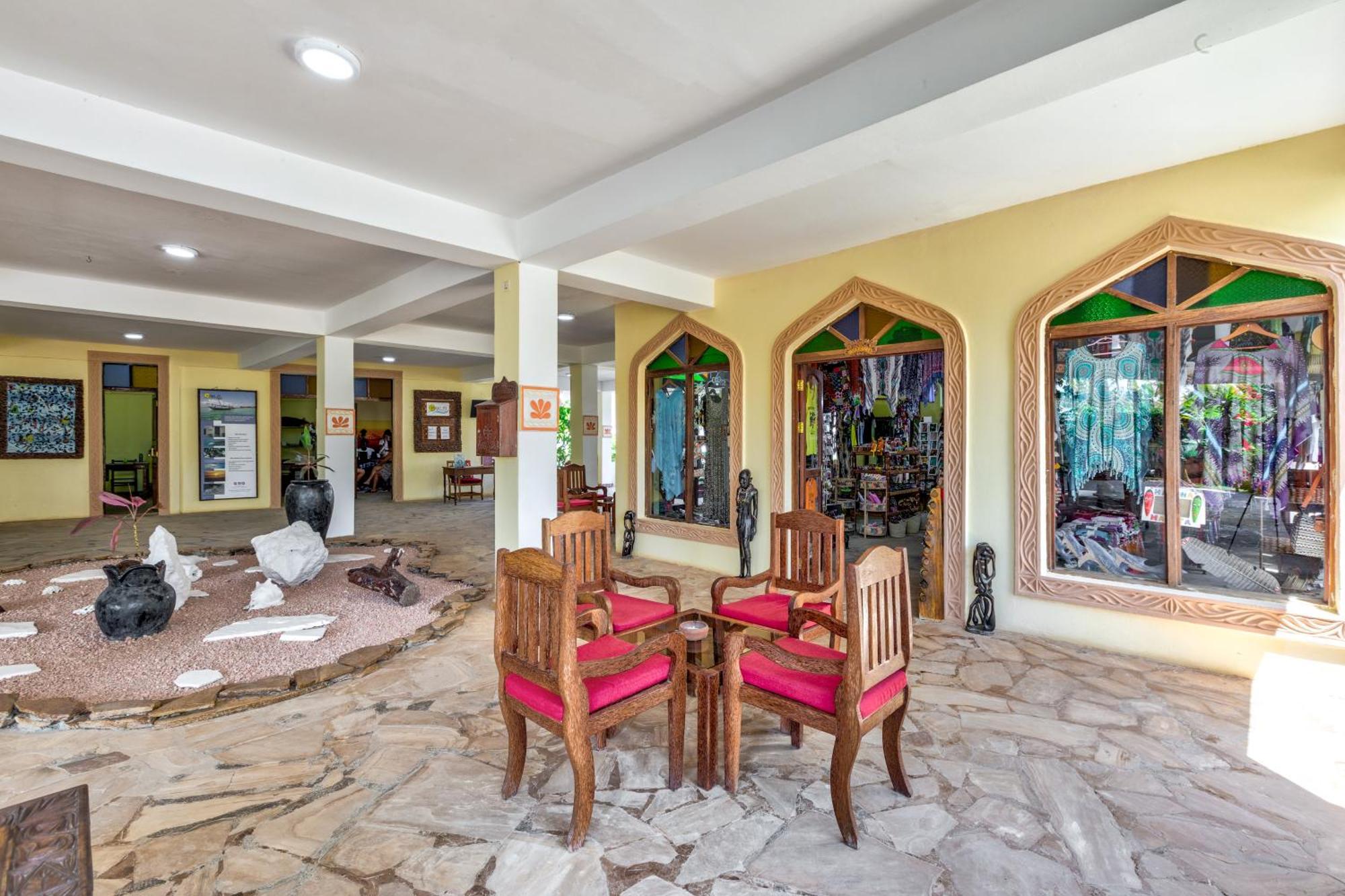 AHG Waridi Beach Resort&SPA Pwani Mchangani Exterior foto