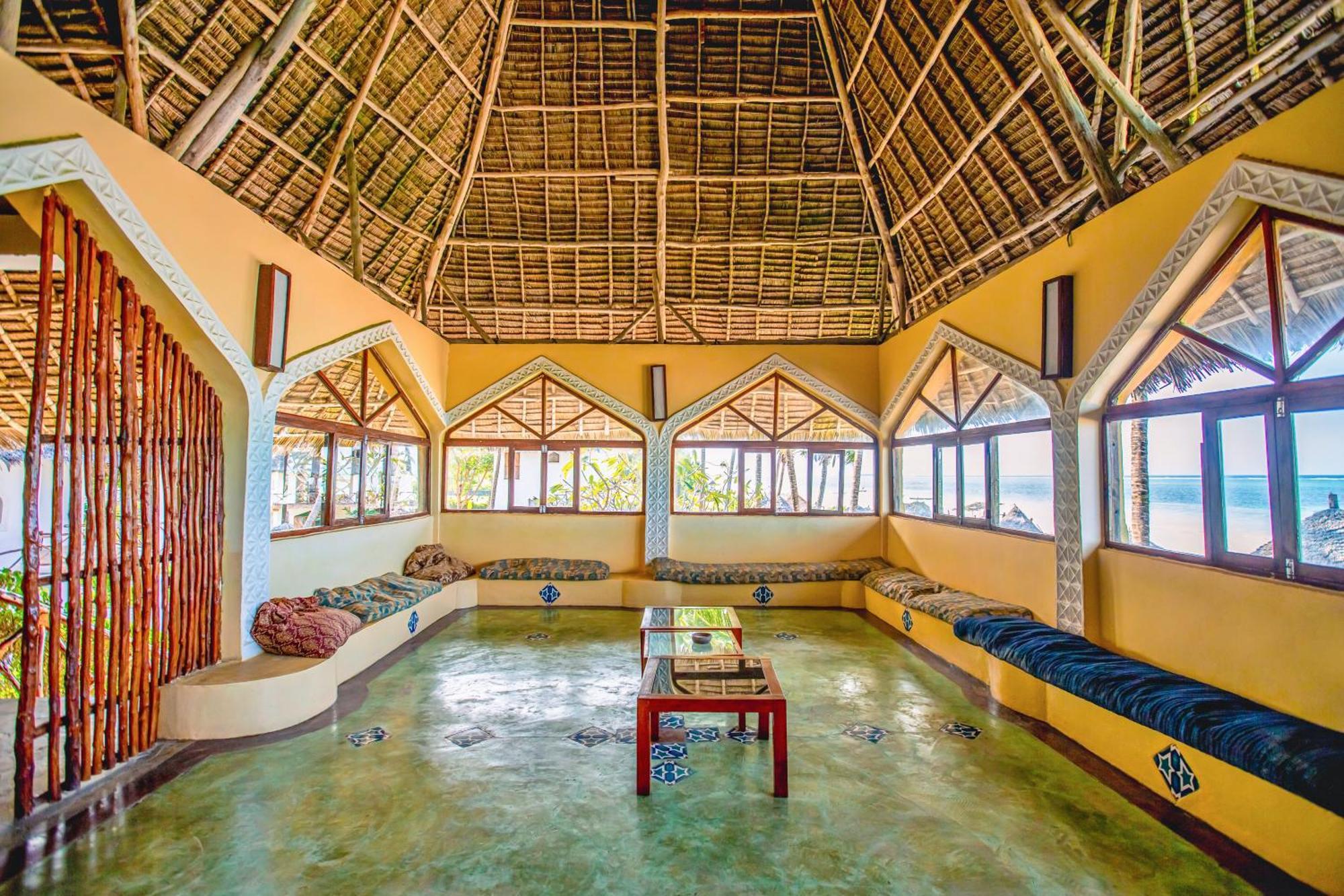 AHG Waridi Beach Resort&SPA Pwani Mchangani Exterior foto