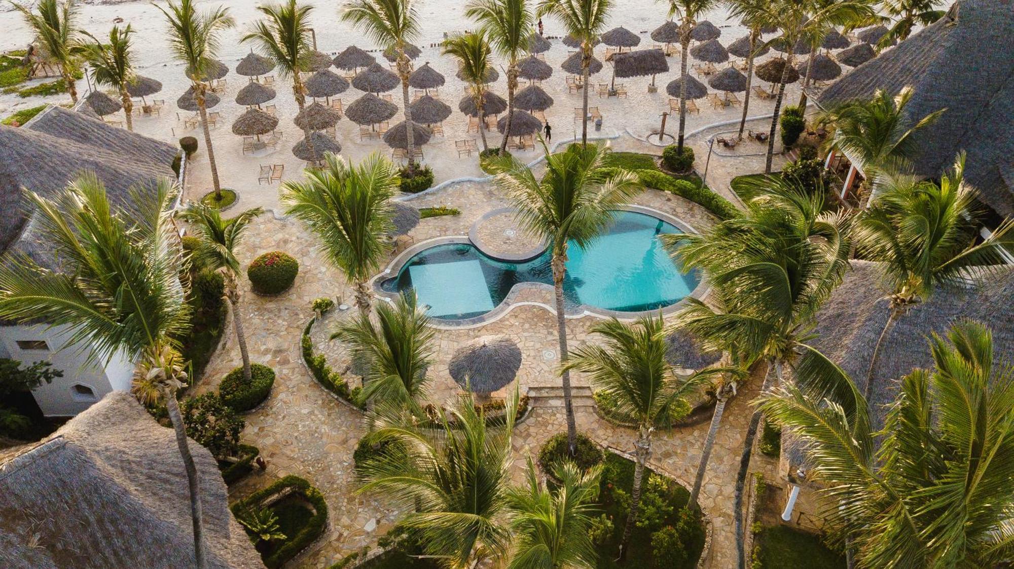 AHG Waridi Beach Resort&SPA Pwani Mchangani Exterior foto