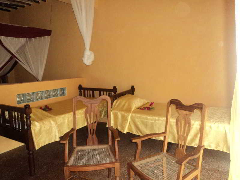 AHG Waridi Beach Resort&SPA Pwani Mchangani Exterior foto